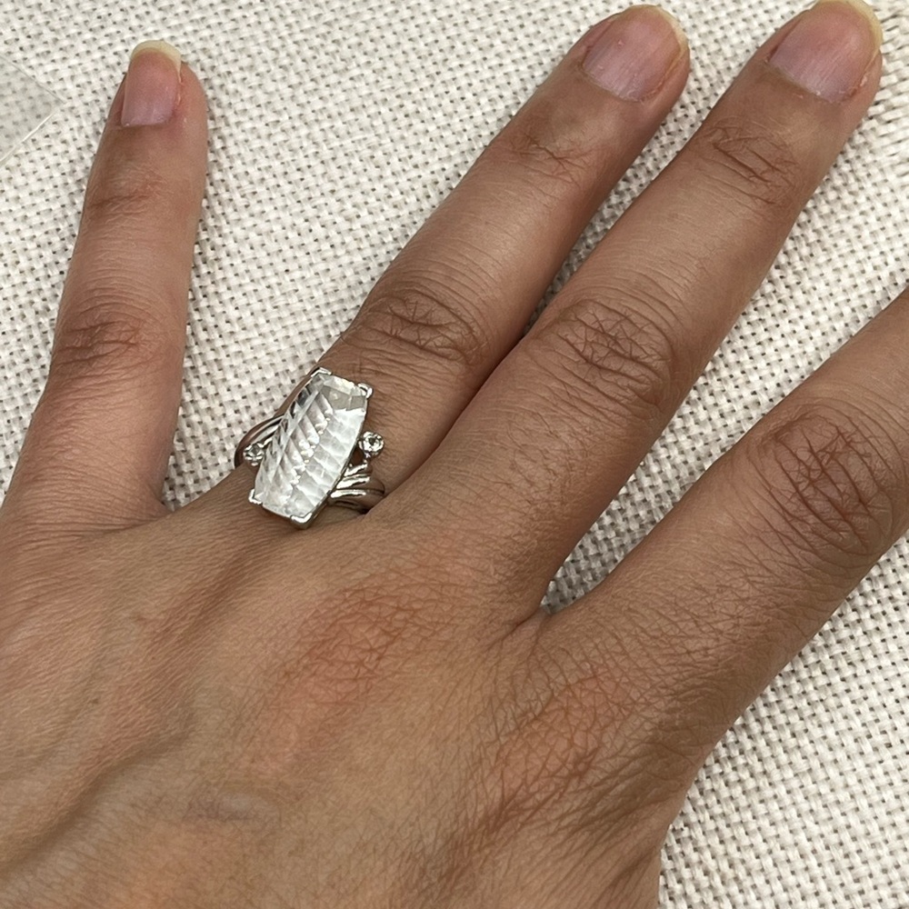 Vintage Estate Sterling Silver Faceted Emerald-Cut Statement Ring Size 7 - Picture 5 of 17